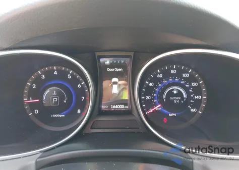 2015 Hyundai Santa Fe Sport 2.4L z USA, uszkodzony, nr VIN 5XYZU3LB4FG295603